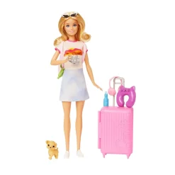 Barbie - Coffret poupée Malibu en Voyage