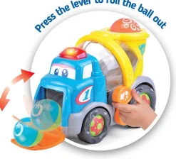 Camion De Transport Avec Balles Colorées