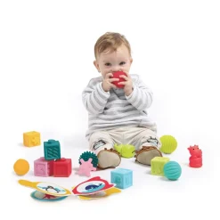 Coffret d'éveil - livres + cubes + balles