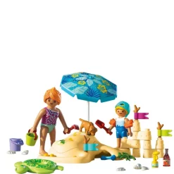 Famille jouant dans le sable à la plage Playmobil My Life 71906
