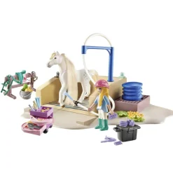 Isabella et Lioness aire de lavage Playmobil Horses of Waterfall 71354