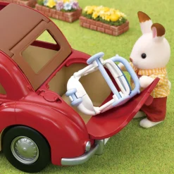 La voiture rouge - Sylvanian Families 5448