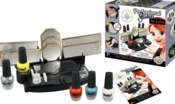Studio Nail Stamping - Professional studio