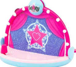 Twiky Stars - Scène de spectacle avec danseuse exclusive