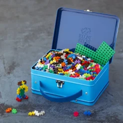 Valisette de jeu en métal Plus-Plus - 600 pièces