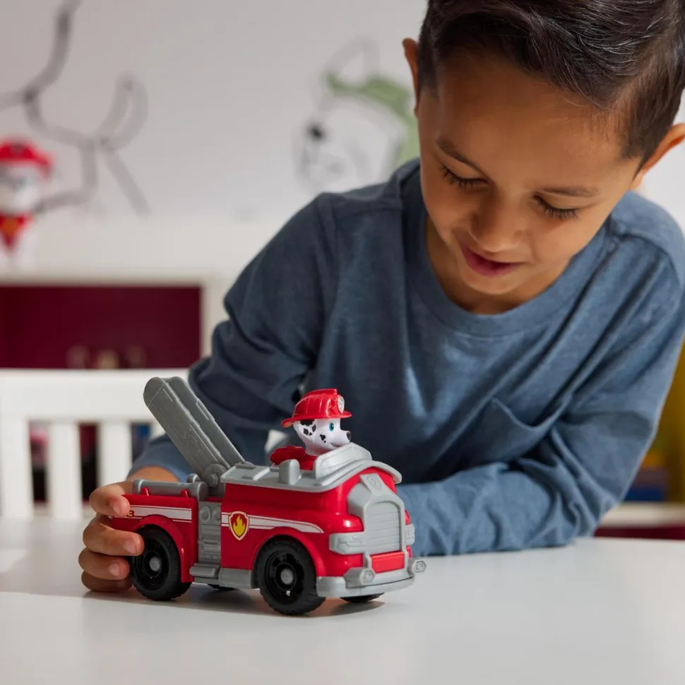Véhicule 15 cm et figurine La Pat Patrouille : Camion de pompier Marcus